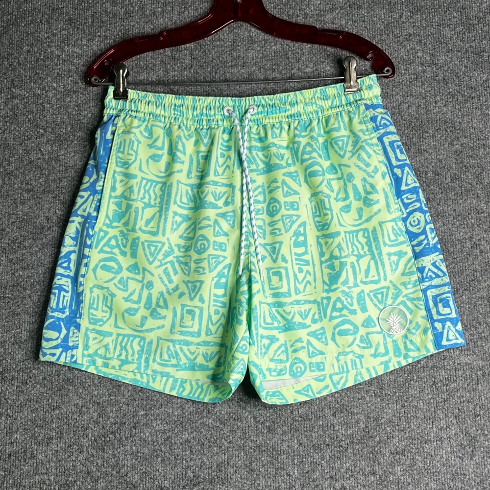 Chubbies Mens Swim Trunks Medium Lime Green Blue Tiki Print Shorts Beach Outdoor